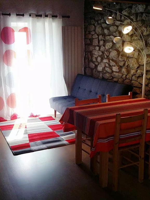 Font-Romeu-Odeillo-Via Gite Les Cariolettes מראה חיצוני תמונה