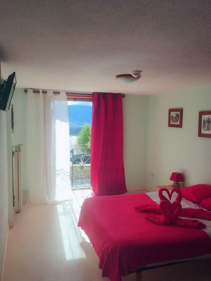 Font-Romeu-Odeillo-Via Gite Les Cariolettes מראה חיצוני תמונה